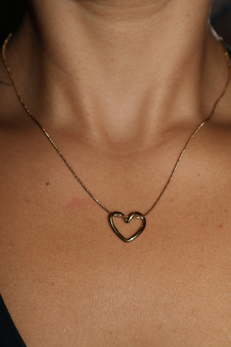 Gold heart necklace