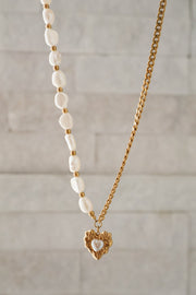 Corazon de perla necklace