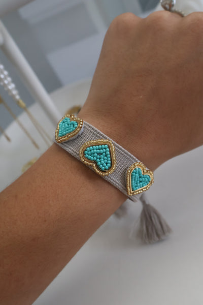 The blue hearts bracelet