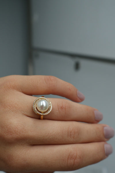 Diamonds and pearls ring